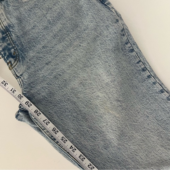 Abercrombie and Fitch The Dad High Rise Curve Love Jeans - Picture 7 of 11